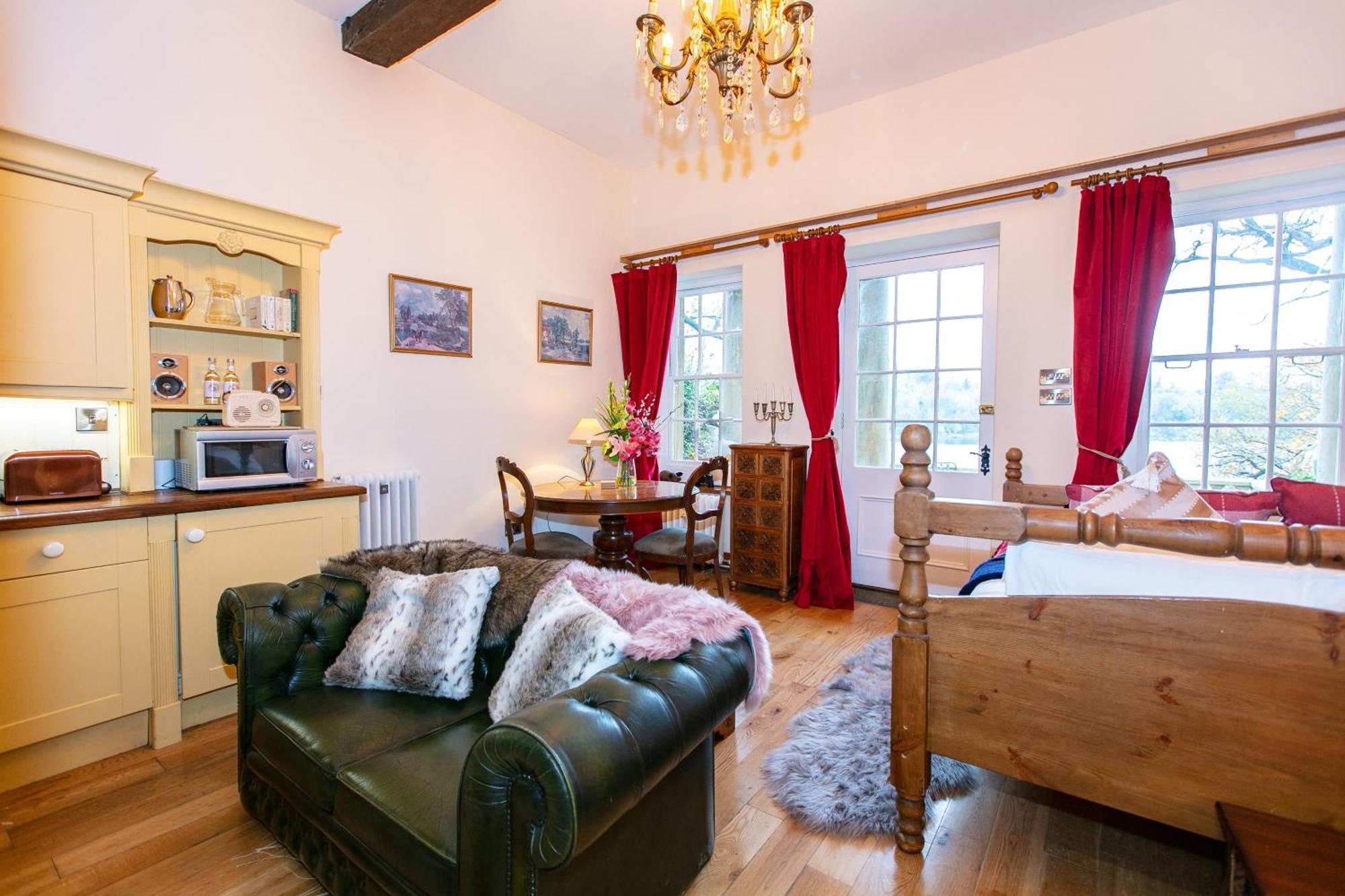 فندق Orchardleigh Estate فروم المظهر الخارجي الصورة