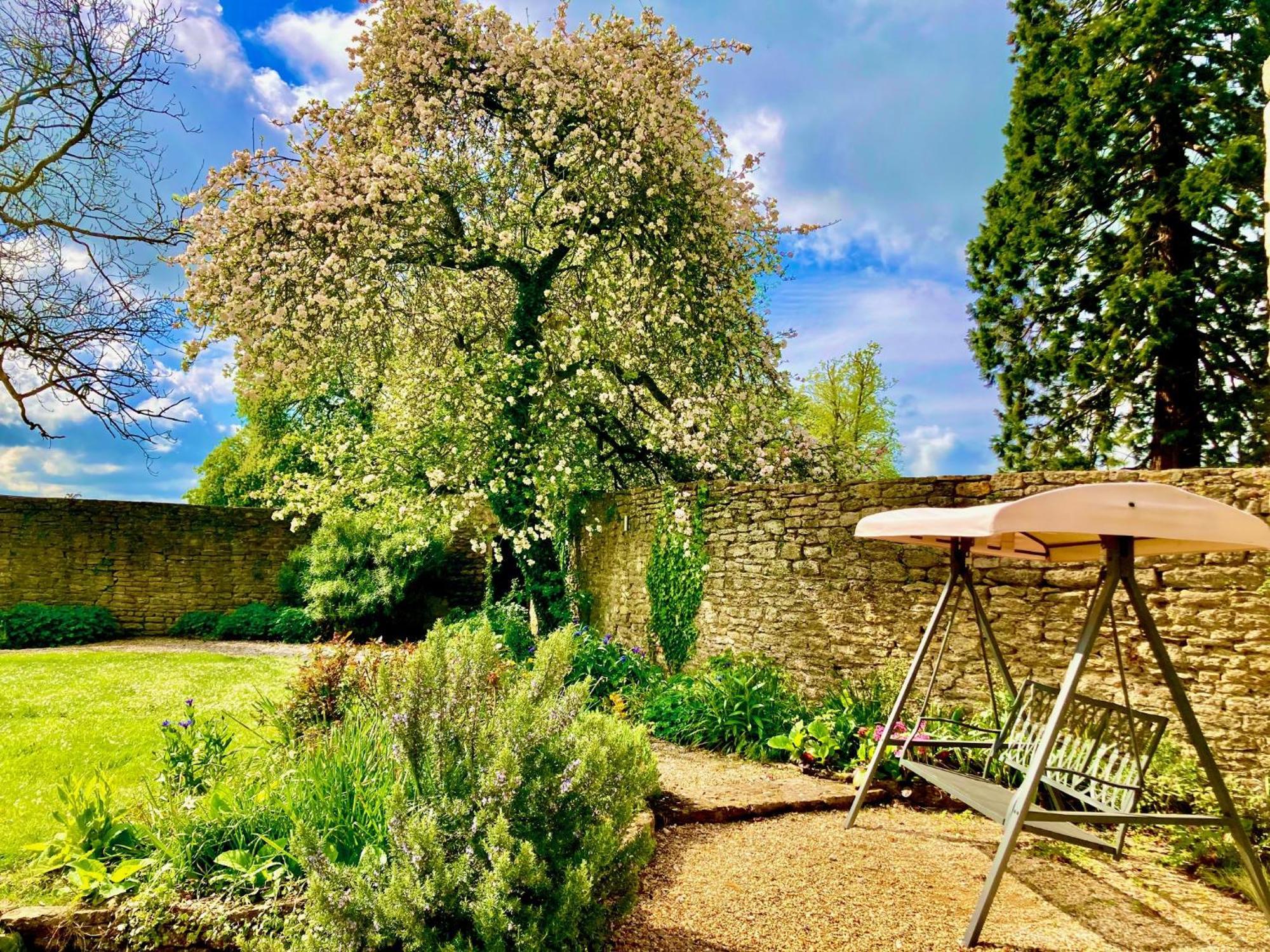 فندق Orchardleigh Estate فروم المظهر الخارجي الصورة