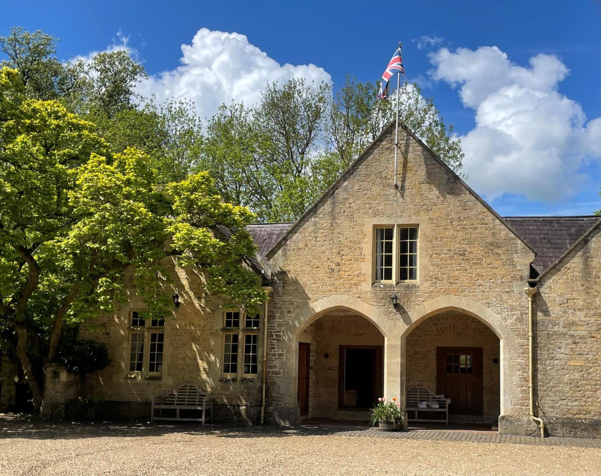 فندق Orchardleigh Estate فروم المظهر الخارجي الصورة