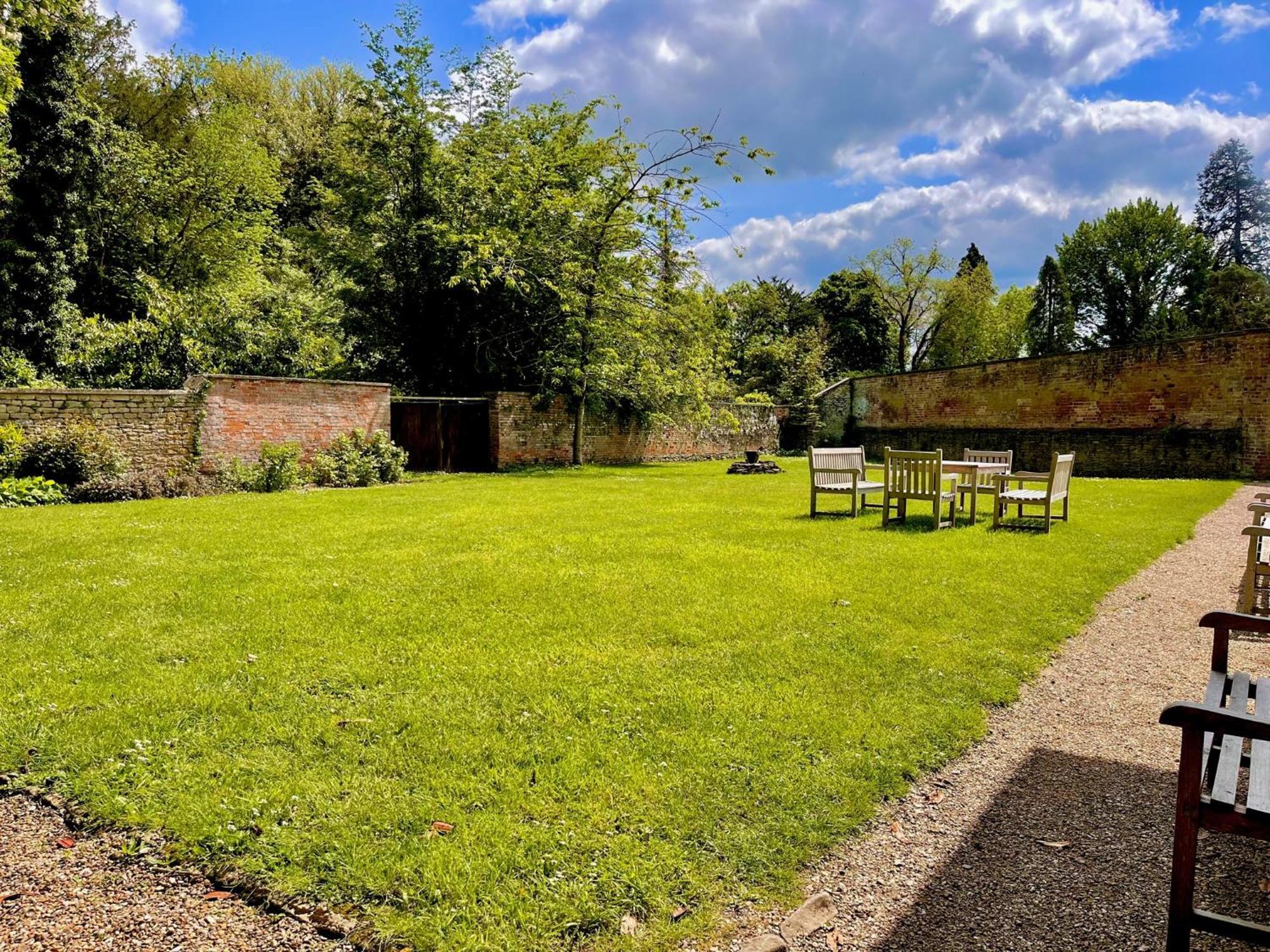 فندق Orchardleigh Estate فروم المظهر الخارجي الصورة